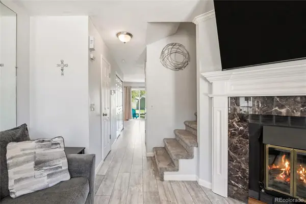 8805 W Floyd AVE, Lakewood, CO 80227