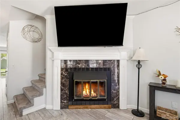 8805 W Floyd AVE, Lakewood, CO 80227