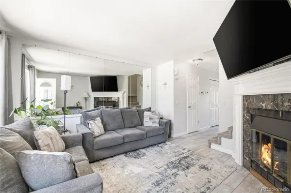 8805 W Floyd AVE, Lakewood, CO 80227