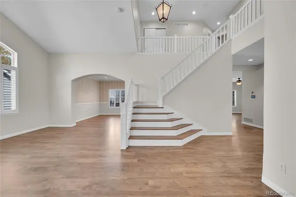 9424 S Hackberry LN, Highlands Ranch, CO 80129