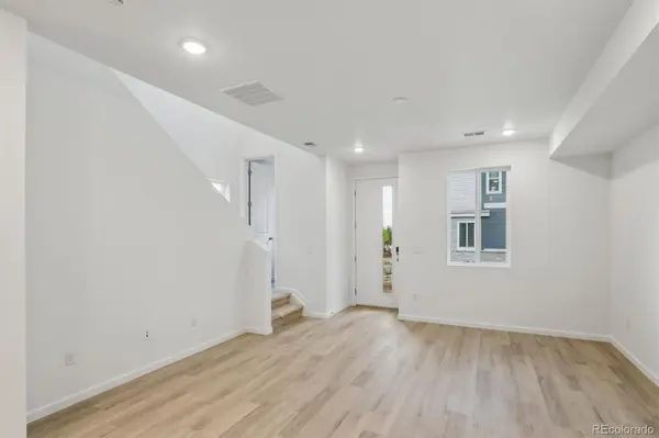 24171 E 30th PL, Aurora, CO 80019