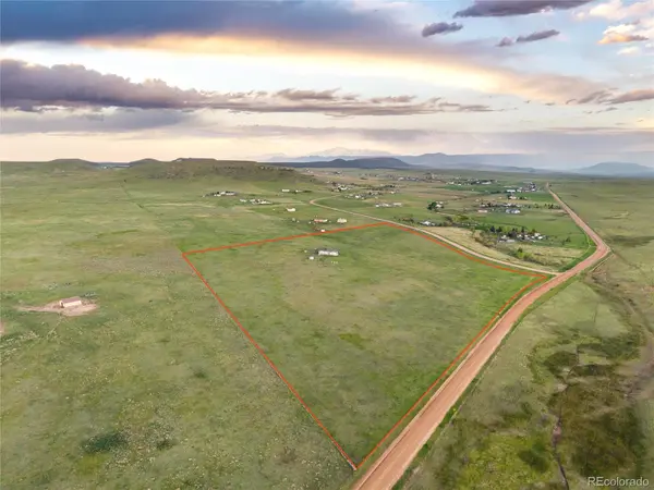 11100 Haskel Creek RD, Larkspur, CO 80118