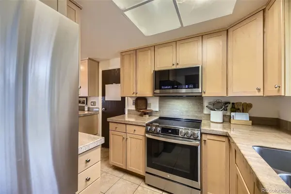 2437 S Victor ST #A, Aurora, CO 80014