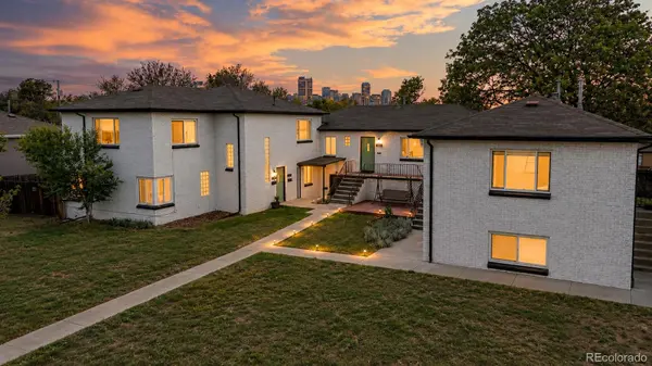 3233 N Steele ST, Denver, CO 80205