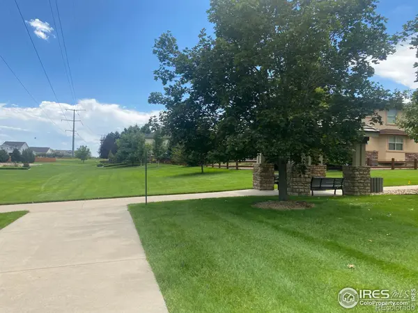 1719 Stardance CIR, Longmont, CO 80504