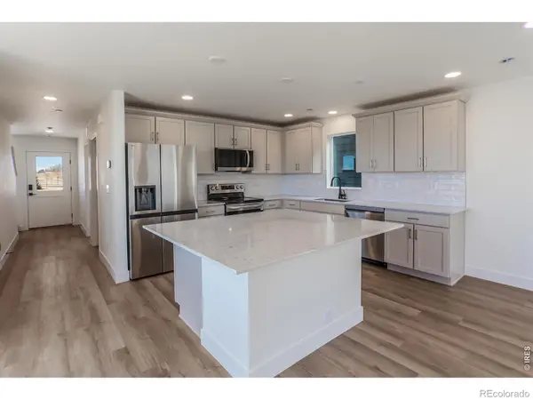 981 Trumpet LN, Windsor, CO 80550
