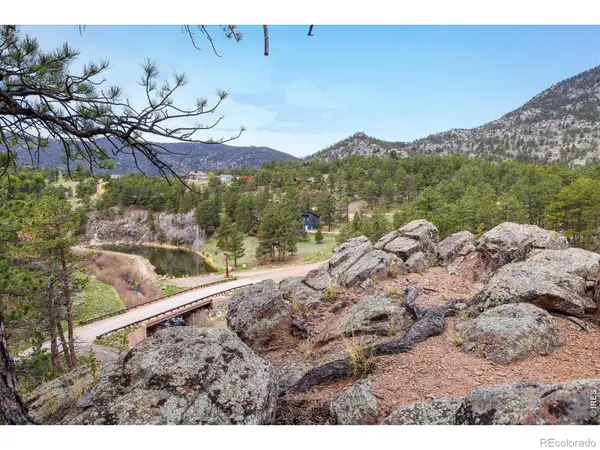 1289 Kiowa RD, Lyons, CO 80540