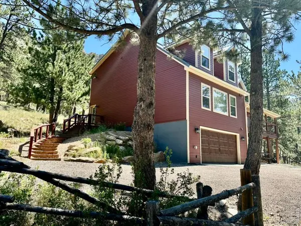 972 Aspen DR, Lyons, CO 80540