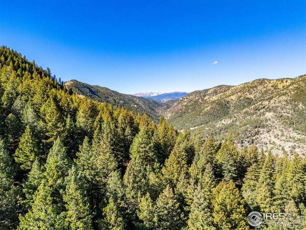 323 Roxbury DR, Boulder, CO 80302