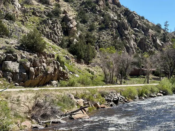 32370 Poudre Canyon RD, Bellvue, CO 80512