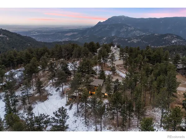93 Hawk LN, Boulder, CO 80304