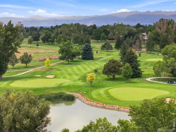 438 Overbrook LN, Longmont, CO 80504