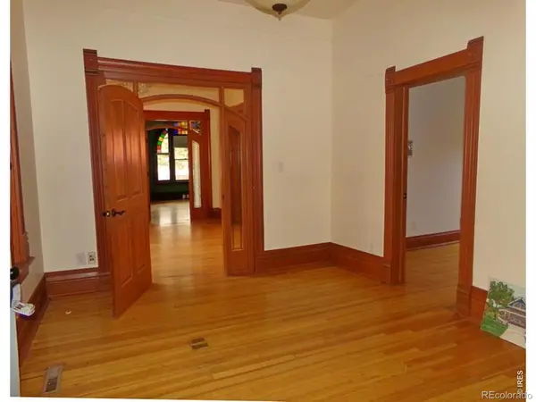 324 E Oak ST, Fort Collins, CO 80524