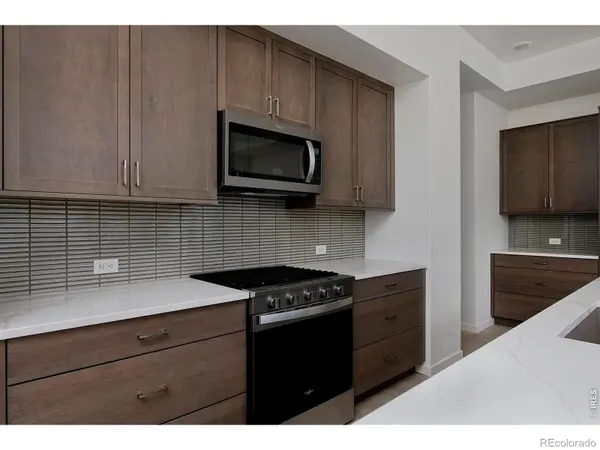 725 Kubat LN #A, Longmont, CO 80503