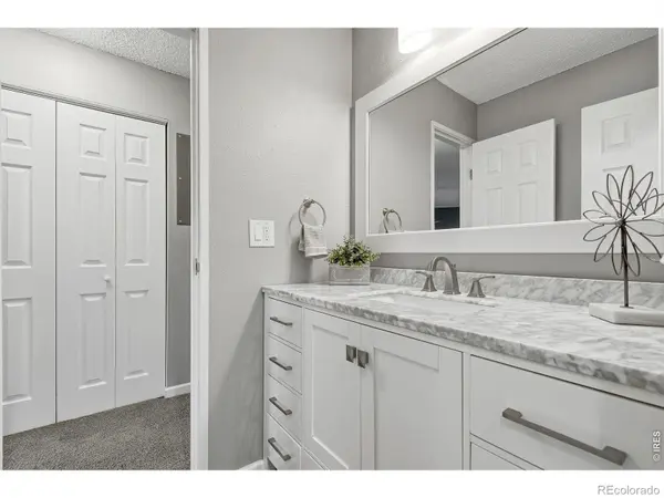 3240 Iris AVE #205, Boulder, CO 80301