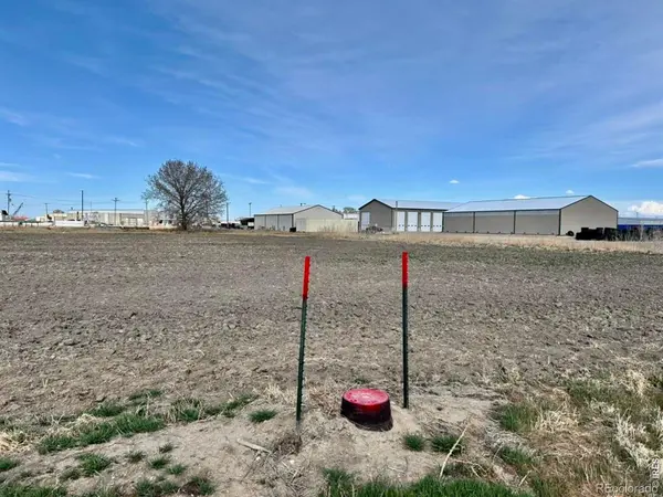 335 Jacks LN, Sterling, CO 80751
