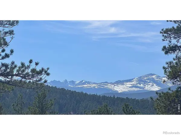 49 Pine DR, Lyons, CO 80540