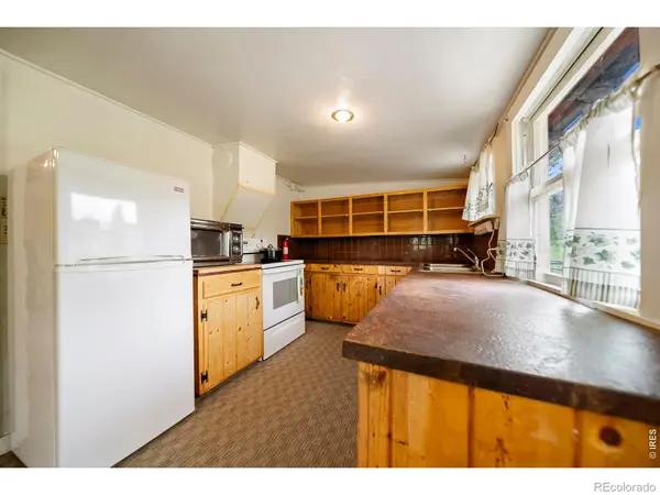 329 Snow Top DR, Drake, CO 80515