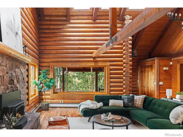 172 Tall Pine LN, Boulder, CO 80302