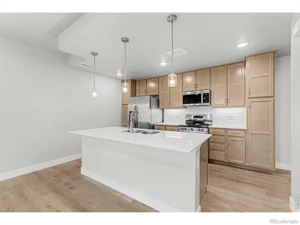265 High Point DR #103, Longmont, CO 80504