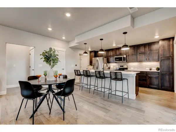 245 High Point DR #208, Longmont, CO 80504