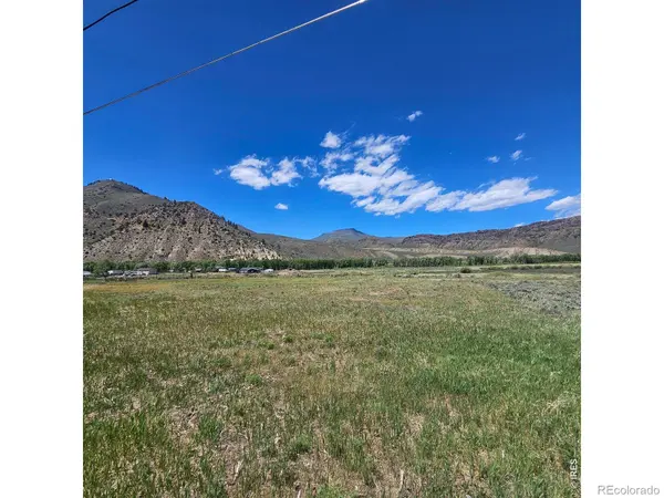 Cedar, Hot Sulphur Springs, CO 80451