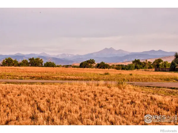 12924 Woodridge DR, Longmont, CO 80504