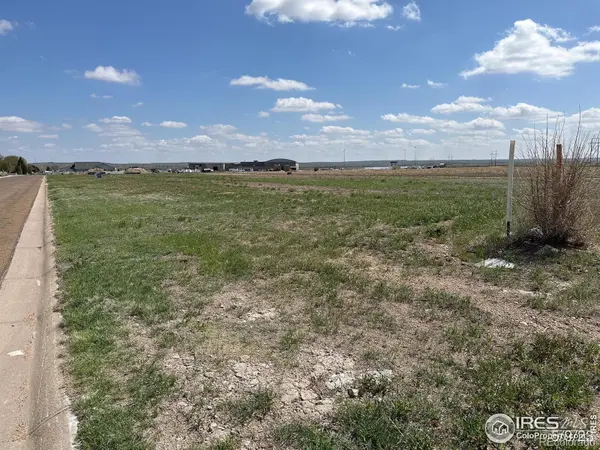 500 Cottonwood ST, Julesburg, CO 80737