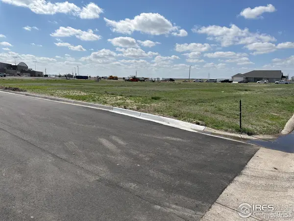 500 Cottonwood ST, Julesburg, CO 80737