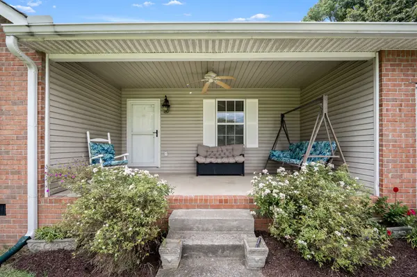 868 Bates Rd, Lebanon, TN 37087