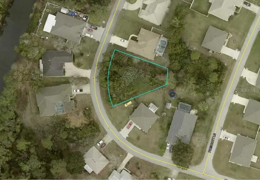 18 PRESIDENT LN, Palm Coast, FL 32164
