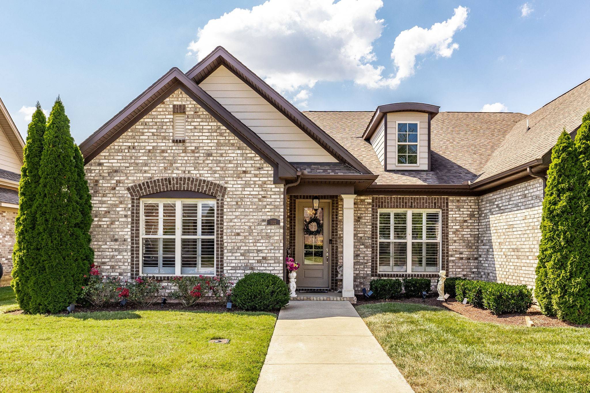1122 S McMahan Dr #S, Gallatin, TN 37066
