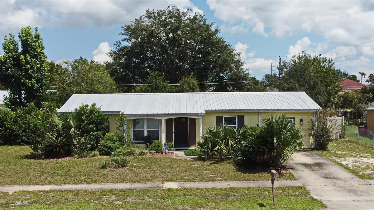 2429 OTIS AVE, Deltona, FL 32738