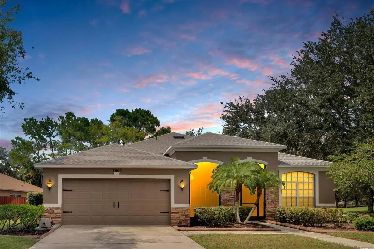 7605 NOTTINGHILL SKY DR, Apollo Beach, FL 33572