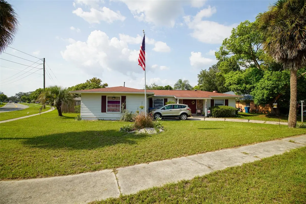 7662 GATES CIR, Spring Hill, FL 34606