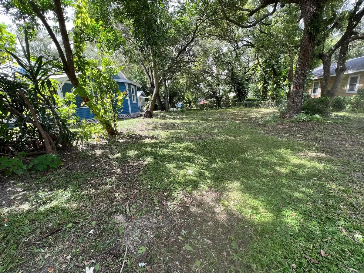 8112 N 10TH ST, Tampa, FL 33604