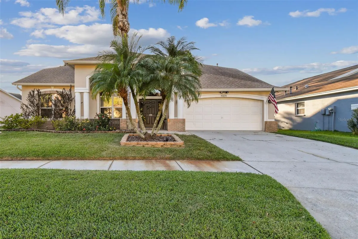 1909 BELL RANCH ST, Brandon, FL 33511