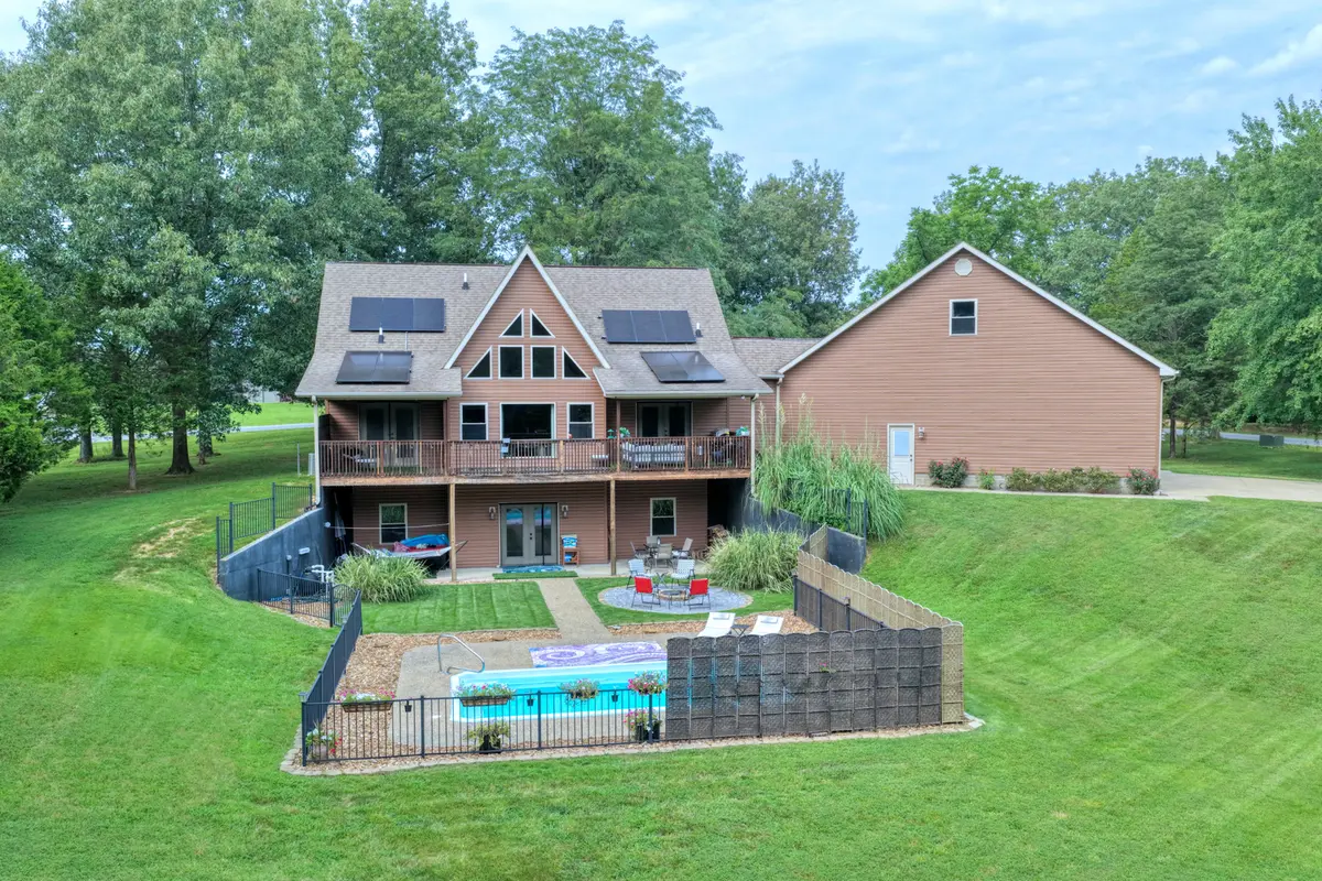 30 Teal RD, Harrisburg, IL 62946