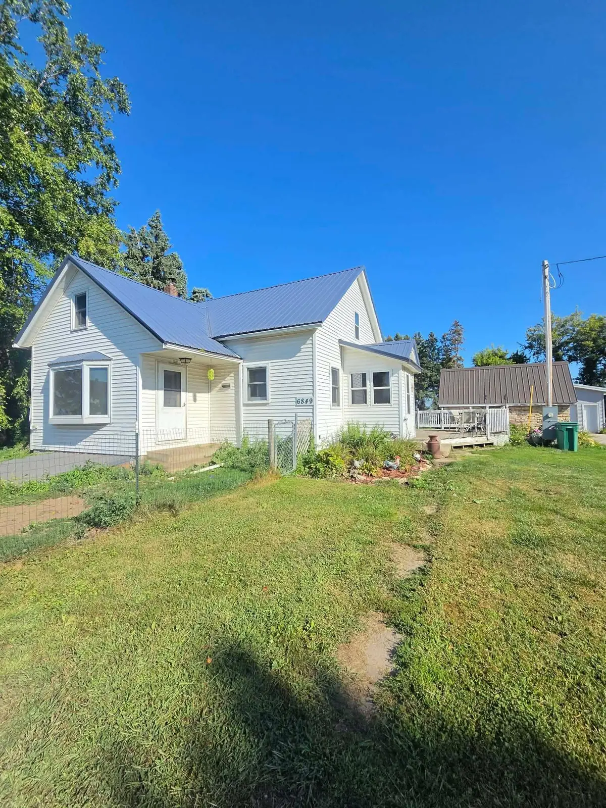 6849 247 HWY NE, Elgin, MN 55932