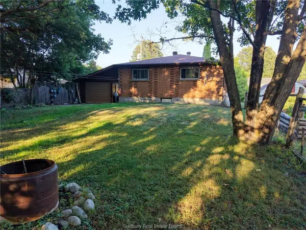 595 Brophy ST, Massey, ON P0P1P0
