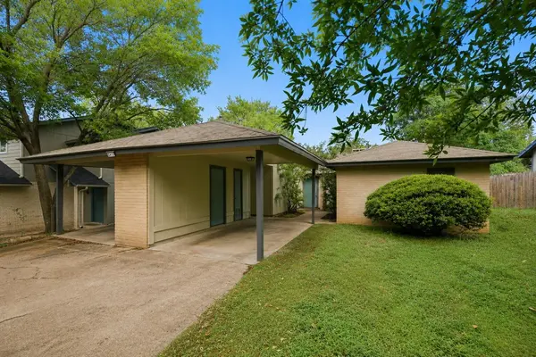 2412 Burleson CT #B, Austin, TX 78741