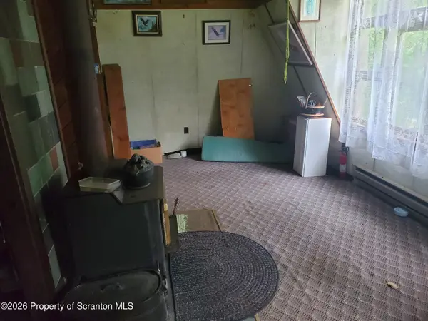 6268 Lakeview RD, Susquehanna, PA 18847