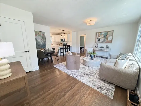 5408 W 72nd ST, Prairie Village, KS 66208
