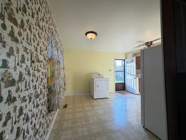 2708 Dawson ST, Indianapolis, IN 46203