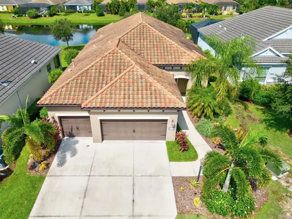 4018 CELESTIAL BLUE CT, Lakewood Ranch, FL 34211