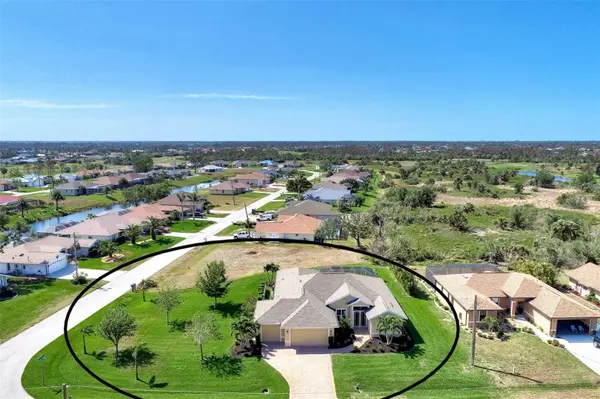 34 MEDALIST RD, Rotonda West, FL 33947