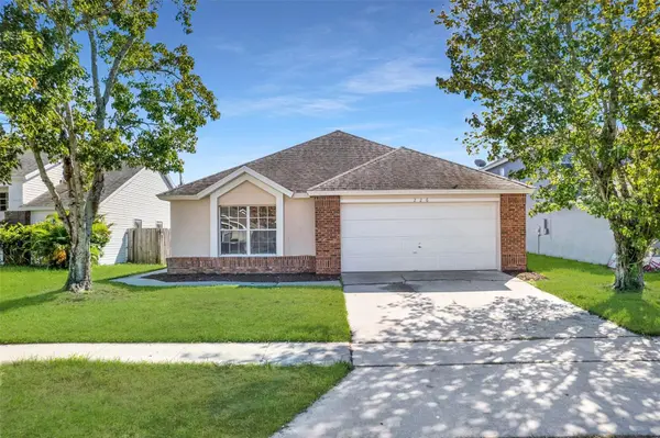 226 MORNING CREEK CIR, Apopka, FL 32712