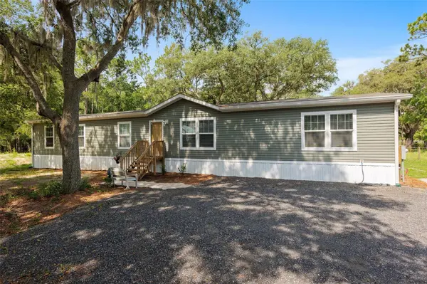 363 SLEEPY HOLLOW DR, Interlachen, FL 32148