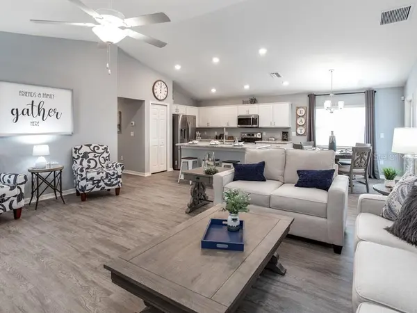 1923 GOLDEN BEAK DR, Eagle Lake, FL 33839