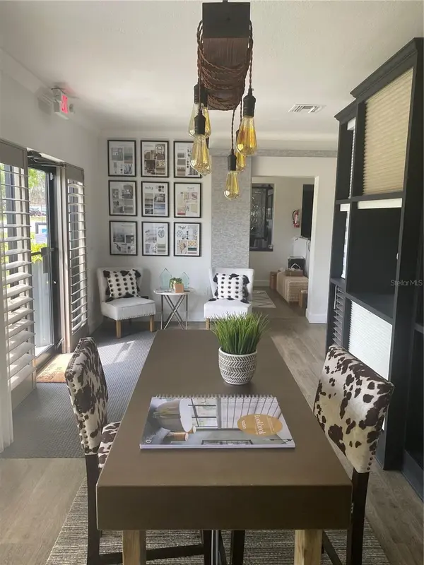 122 W CRYSTAL LAKE AVE, Lake Mary, FL 32746